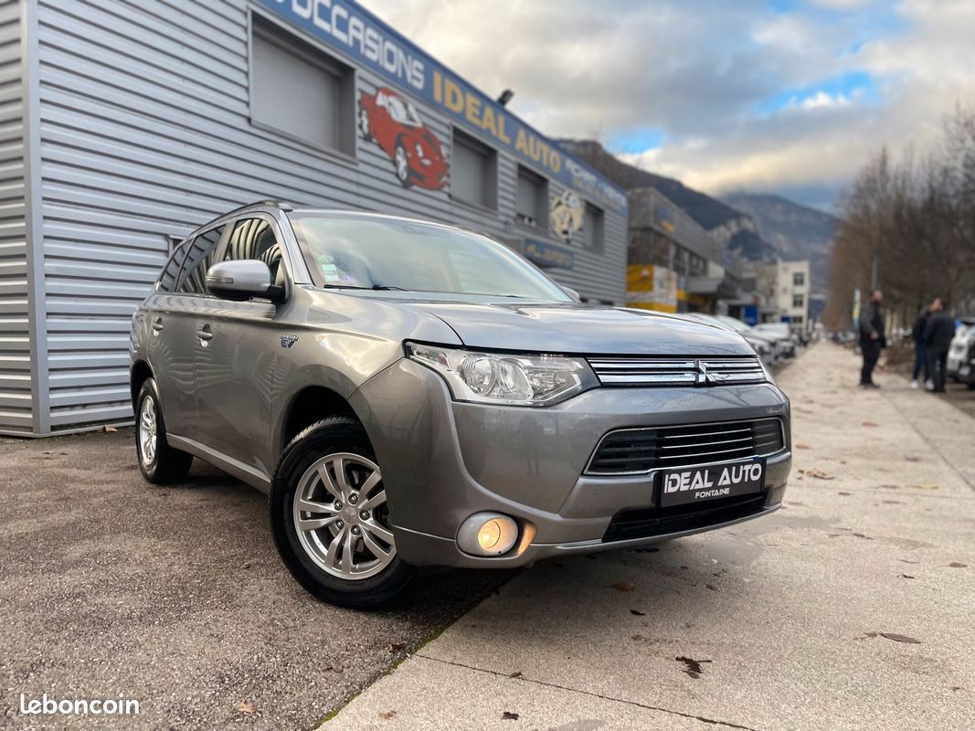 Mitsubishi Outlander 4WD PHEV Hybride Rechargeable 200ch Intense Bio