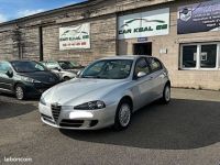 Alfa Romeo 147 1.6 105CH DESIGN TI 5P - <small></small> 3.999 € <small>TTC</small> - #1