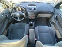 Alfa Romeo 147 - <small></small> 3.990 € <small>TTC</small> - #18