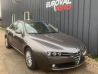 Alfa Romeo 159 1.9 jtd 150ch qtronic progression - <small></small> 7.490 € <small>TTC</small> - #1