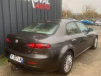 Alfa Romeo 159 1.9 jtd 150ch qtronic progression - <small></small> 7.490 € <small>TTC</small> - #2