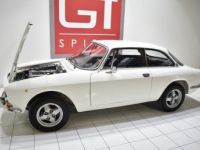 Alfa Romeo 2000 Coupé GT Veloce - <small></small> 41.900 € <small>TTC</small> - #37