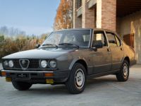 Alfa Romeo Alfetta 2000 QUADRIFOGLIO ORO - Prix sur Demande - #1