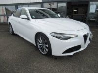 Alfa Romeo Giulia 2.2 180 ch AT8 Lusso - <small></small> 19.990 € <small>TTC</small> - #3