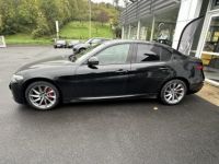 Alfa Romeo Giulia 2.2 D - 210 - BVA Veloce Q4 GPS + CAMERA AR + TOIT OUVRANT - <small></small> 19.990 € <small>TTC</small> - #4