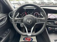 Alfa Romeo Giulia 2.2 D - 210 - BVA Veloce Q4 GPS + CAMERA AR + TOIT OUVRANT - <small></small> 19.990 € <small>TTC</small> - #19