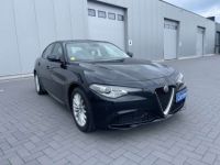 Alfa Romeo Giulia 2.2 MJD euro6ei--FAIBLE.KLM--GPS--CLIM--GARANTIE-- - <small></small> 27.990 € <small>TTC</small> - #1