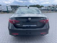 Alfa Romeo Giulia 2.2 MJD euro6ei--FAIBLE.KLM--GPS--CLIM--GARANTIE-- - <small></small> 27.990 € <small>TTC</small> - #5