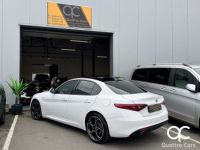 Alfa Romeo Giulia 2.2D - <small></small> 25.990 € <small>TTC</small> - #30