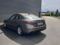 Alfa Romeo Giulia ii 2.2 136 basis bv6 - <small></small> 16.990 € <small>TTC</small> - #16