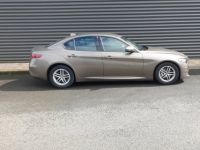 Alfa Romeo Giulia II 2.2 136 BASIS BV6 - <small></small> 16.990 € <small>TTC</small> - #4