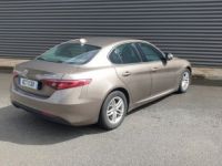 Alfa Romeo Giulia II 2.2 136 BASIS BV6 - <small></small> 16.990 € <small>TTC</small> - #17