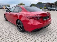 Alfa Romeo Giulia Veloce Q4 HARMAN/PANO - <small></small> 44.995 € <small>TTC</small> - #7