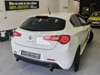 Alfa Romeo Giulietta  Quadrifoglio Verde 1.8 235 clim prise auxiliaire révision ok - <small></small> 9.990 € <small>TTC</small> - #2