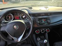 Alfa Romeo Giulietta 1.4 T-JET 120 DISTINCTIVE - <small></small> 9.989 € <small>TTC</small> - #12