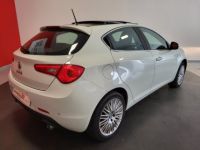 Alfa Romeo Giulietta 2.0 JTDM 140 S/S DISTINCTIVE + TOIT OUVRANT - <small></small> 9.990 € <small>TTC</small> - #7