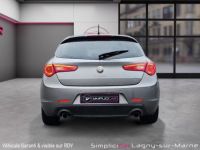 Alfa Romeo Giulietta 2.0 JTDm 140ch SS Exclusive - <small></small> 9.790 € <small>TTC</small> - #8