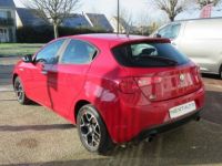 Alfa Romeo Giulietta 2.0 JTDM140 DISTINCTIVE STOP&START - <small></small> 6.990 € <small>TTC</small> - #3