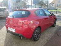 Alfa Romeo Giulietta 2.0 JTDM140 DISTINCTIVE STOP&START - <small></small> 6.990 € <small>TTC</small> - #7