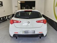 Alfa Romeo Giulietta Quadrifoglio Verde 1.8 235 clim prise auxiliaire révision ok - <small></small> 9.290 € <small>TTC</small> - #4