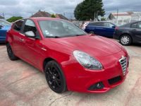 Alfa Romeo Giulietta roméo 1,4 essence 120 cv - <small></small> 8.490 € <small>TTC</small> - #10