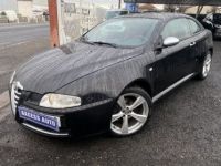 Alfa Romeo GT 1.9 JTD M-JET 150 Q2 - <small></small> 9.990 € <small>TTC</small> - #1