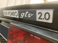 Alfa Romeo GTV - <small></small> 24.000 € <small>TTC</small> - #25