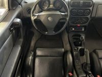 Alfa Romeo GTV 2.0i 16V - 150 1995 Twin Spark L PHASE 1 - <small></small> 7.490 € <small>TTC</small> - #24