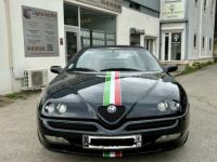 Alfa Romeo Spider 2.0i 16V Twin Spark - <small></small> 11.990 € <small>TTC</small> - #1