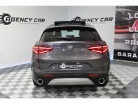 Alfa Romeo Stelvio 2.2 D - 210 - BVA  Lusso Q4 - Toit ouvrant panoramique - Palettes - Hayon électrique - <small></small> 26.990 € <small>TTC</small> - #22