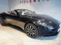 Aston Martin DB11 4.0 V8 Volante 510 1èreM 360° Garantie 12 Mois Prémium - <small></small> 144.990 € <small></small> - #13