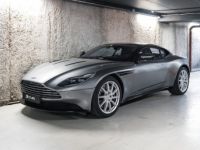 Aston Martin DB11 V12 5.2 608 - <small>A partir de </small>1.310 EUR <small>/ mois</small> - #1