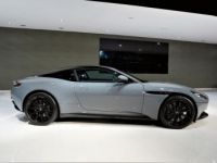 Aston Martin DB11 V8 / Carbone / Garantie 12 mois - <small></small> 152.980 € <small>TTC</small> - #3