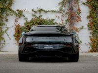 Aston Martin DB12 V8 4.0 680ch BVA8 - <small></small> 259.000 € <small>TTC</small> - #10