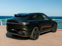 Aston Martin DBX 4.0 V8 biturbo 550ch BVA9 - <small></small> 198.000 € <small>TTC</small> - #4