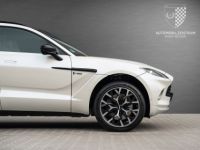 Aston Martin DBX dbX V8 4.0 551 1913 *1 of 500* Limited Carbon Edition JA 22 360° TOP Garantie 12 mois Prémium - <small></small> 166.990 € <small></small> - #21