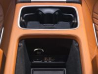 Aston Martin DBX V8 4.0 550 - <small>A partir de </small>1.820 EUR <small>/ mois</small> - #41
