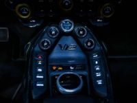 Aston Martin V12 Vantage - Prix sur Demande - #45
