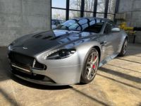 Aston Martin V12 Vantage 5.9 576 7-Speed Sportshift III 1èreM Audio System Aston Martin Premium Audio 700W Garantie 12 mois Prémium - <small></small> 135.990 € <small>TTC</small> - #29