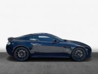 Aston Martin V12 Vantage 5.9 576 7-Speed Sportshift III Audio System Aston Martin Premium Audio 700W Garantie 12 mois Prémium - <small></small> 139.990 € <small>TTC</small> - #4