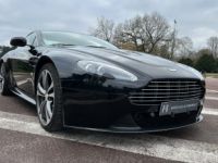 Aston Martin V12 Vantage 6.0 V12 517 CH BVM - <small></small> 139.900 € <small>TTC</small> - #50