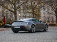 Aston Martin V12 Vantage Gris Tungstène - <small></small> 119.900 € <small>TTC</small> - #5