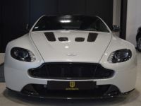 Aston Martin V12 Vantage S 5.9i 574 ch Sportshift III 27.000 km - <small></small> 135.900 € <small></small> - #3