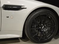 Aston Martin V12 Vantage S 5.9i 574 ch Sportshift III 27.000 km - <small></small> 135.900 € <small></small> - #6