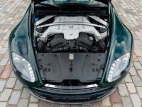 Aston Martin V12 Vantage *Goodwood Green* - <small></small> 144.900 € <small>TTC</small> - #27