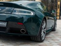 Aston Martin V12 Vantage *Goodwood Green* - <small></small> 144.900 € <small>TTC</small> - #42