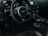 Aston Martin V8 Vantage ASTON MARTIN New VANTAGE V8 510ch - 2EME MAIN - HISTORIQUE COMPLET ASTON MARTIN - Garantie Constructeur Jusqu'en Aout 2025 - Pas De Malus - <small></small> 167.990 € <small>TTC</small> - #25