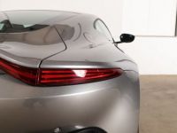 Aston Martin V8 Vantage Aston Martin V8 New Vantage 510 360° LED Garantie Aston Jusqu'au 11/23 Et Extensible - <small></small> 137.990 € <small>TTC</small> - #11