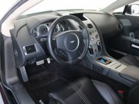 Aston Martin V8 Vantage S Coupe Sportshift II - <small>A partir de </small>990 EUR <small>/ mois</small> - #8