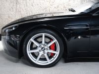 Aston Martin V8 Vantage V8 4.3 385 - <small>A partir de </small>500 EUR <small>/ mois</small> - #7